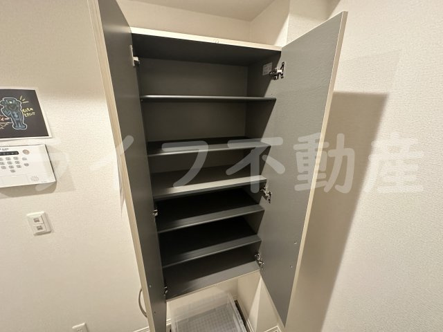 ルシール西岩田の収納