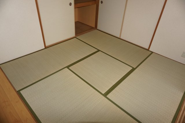 リヴェールド和泉の和室|来客時にも便利な和室付き