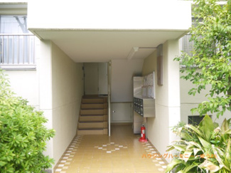 【エントランス】