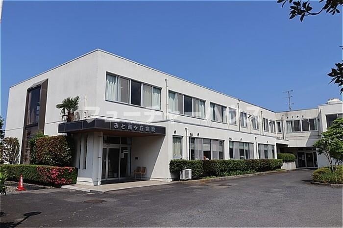ＲＯＹＡＬ　ＧＡＲＤＥＮ　ＣＡＳＡＨＡＲＡ　Ｅの周辺