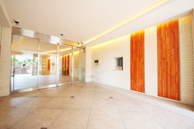 ブルーライン「中川」パークホームズ横濱中川 の画像