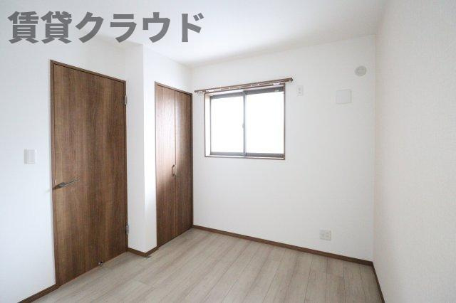 ソルグランデの洋室|ゆったりした洋室です