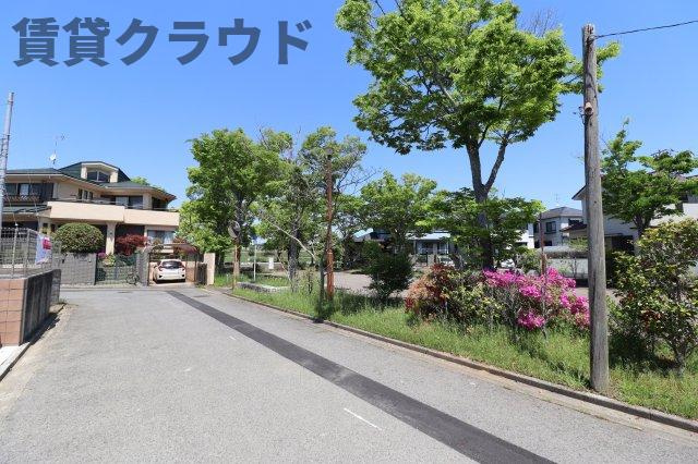 ソルグランデの周辺