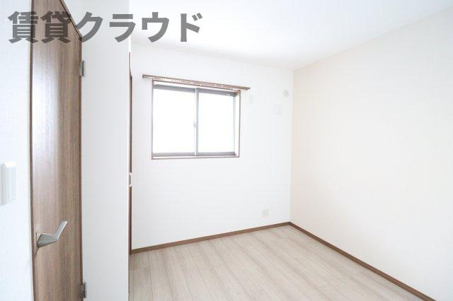 ソルグランデの洋室|明るい洋室です