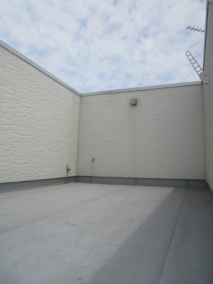 【バルコニー】 | Grandtic サンセリテ | 物件画像