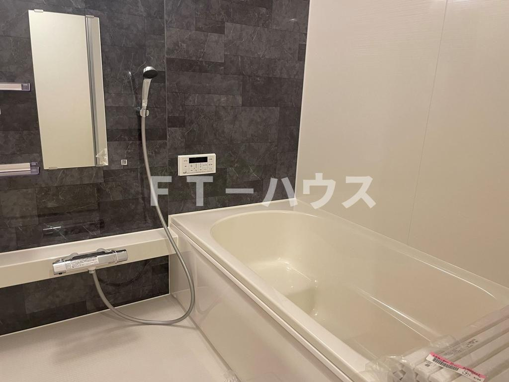 アドバンス新検見川の浴室