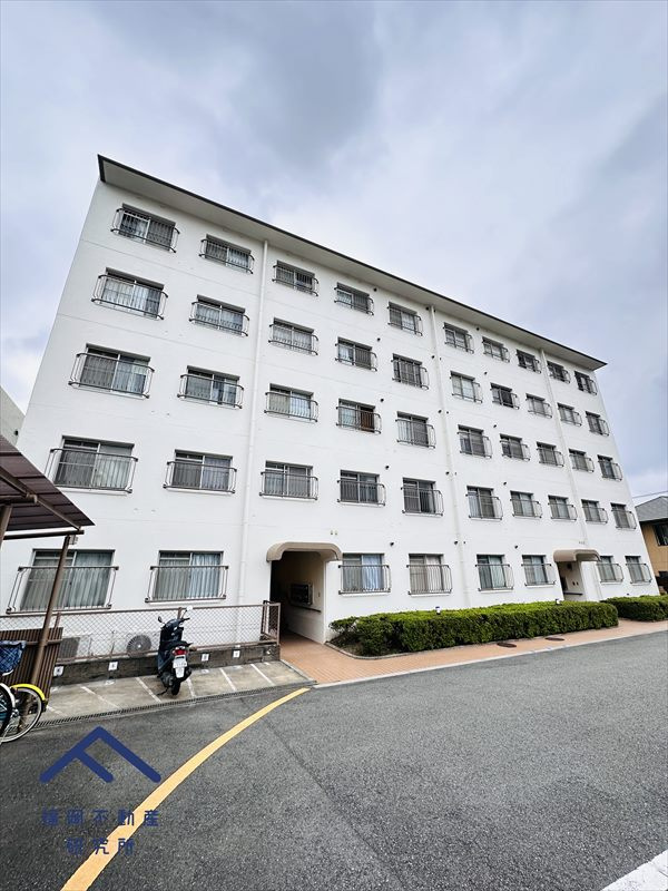 長丘西公園ハウスの外観