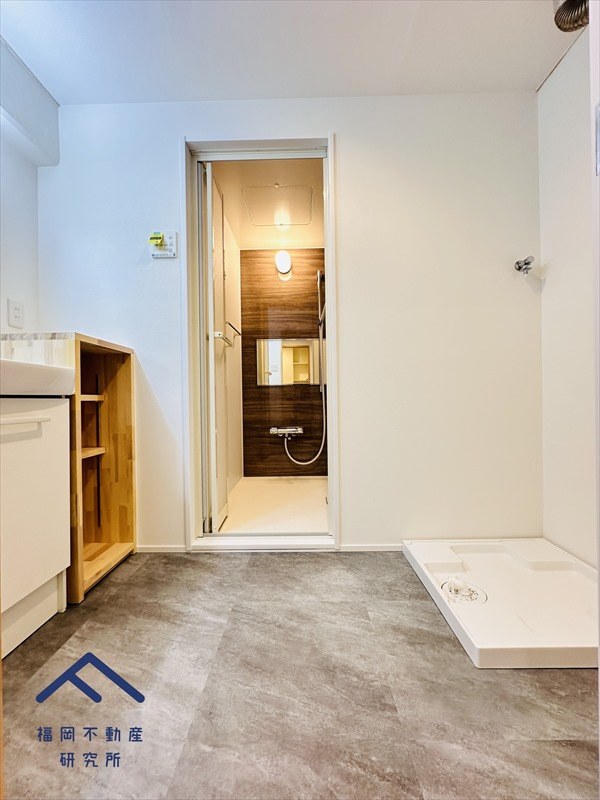 長丘西公園ハウスの独立洗面台