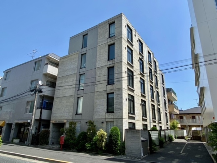 LAPiS目黒本町の外観
