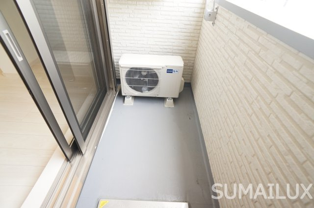 熊本市中央区南熊本１丁目のアパートのバルコニー