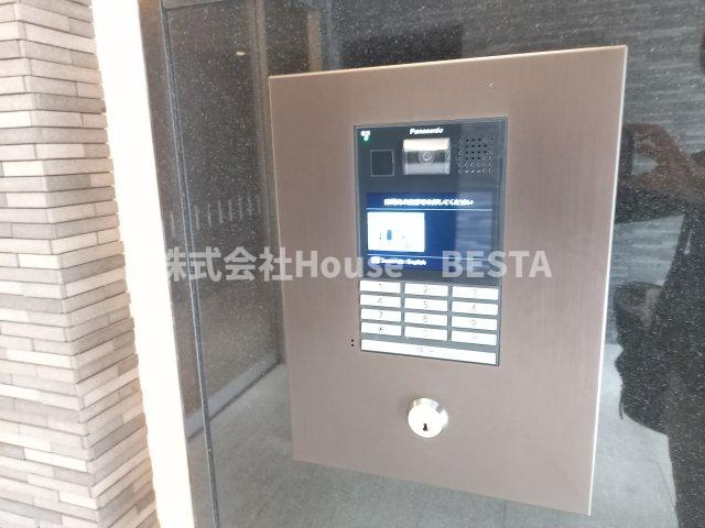 エスライズ神戸三宮山手通壱番館のエントランス