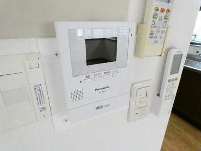 【セキュリティ】 | 瑞穂東松原戸建