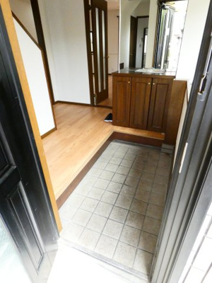 【玄関】 | 瑞穂東松原戸建