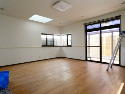 【居間・リビング】 | 瑞穂東松原戸建