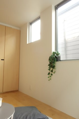 鵠沼桜が岡３丁目新築戸建ての洋室|きれいな洋室です