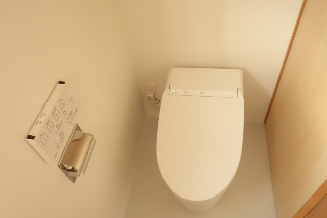 鵠沼桜が岡３丁目新築戸建てのトイレ|トイレも気になるポイント