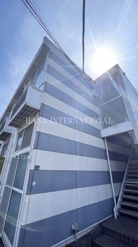 レオパレスチェリーの外観