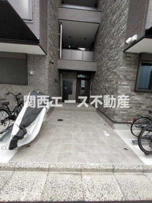 【エントランス】 | 東祥グレイス吉田