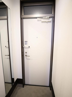 【玄関】 | ラフィーナ次郎丸 | 別号室の写真になります。現況優先。