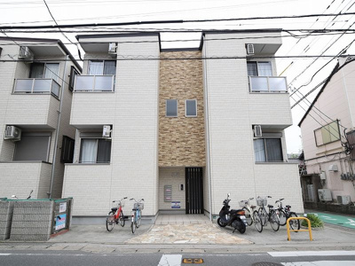 【エントランス】 | ラフィーナ次郎丸