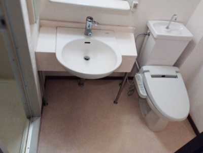 【トイレ】 | ヒルトップ六本松 | 別号室の写真になります。現況優先。