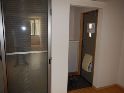 【玄関】 | ベルリード城西 | 別号室の写真になります。現況優先。