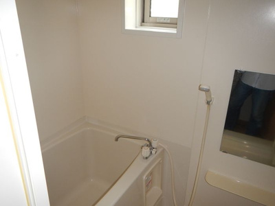 【浴室】 | ベルリード城西 | 別号室の写真になります。現況優先。