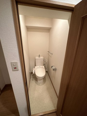 【トイレ】 | エスポワールマンション天神南 | 別号室の写真になります。現況優先。