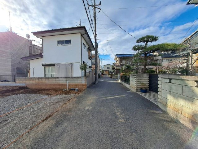 月々９万円台～　新築戸建　川越市砂新田5丁目の前面道路含む現地写真|北東側 4.0ｍ公道