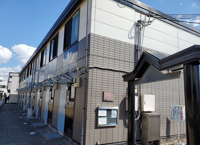 レオパレス浪漫２０００の外観|外観もきれいです