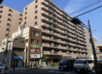 エス・バイ・エルマンション鶴見中央(鶴見区鶴見中央3）の外観|外観です　エス・バイ・エルマンション鶴見中央　3LDK　東南向き　陽当り・眺望良好　ペット飼育可能　1991年1月築　アルコーブ・二面バルコニー　京浜東北線「鶴見」駅徒歩15分　新規リノベーション物件