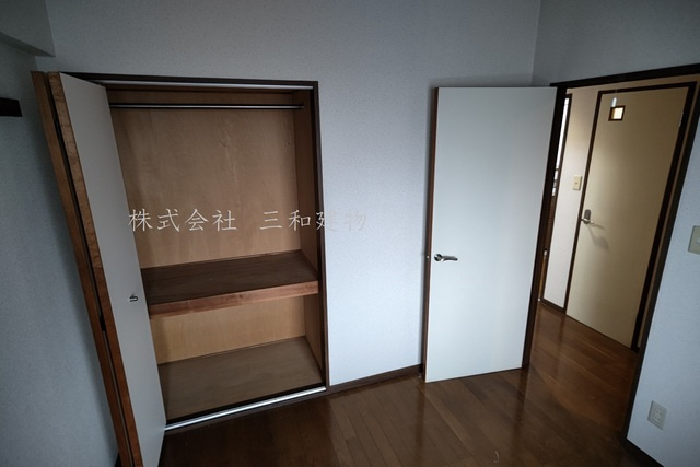 プラザ清華禎の収納|同間取り別室の参考写真です