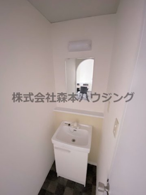 【独立洗面台】 | 　アリーナ長田 | 使いやすい独立洗面台です