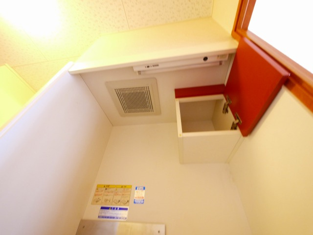 レオパレスＳＯＰＲＡの設備|コンパクトなキッチンで掃除もラクラク
