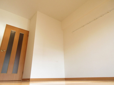 【内装】 | クウィーンウッド城西 | 別号室の写真になります。現況優先。