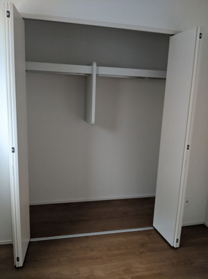 【収納】 | メゾンクラッセ日赤通り | 別号室の写真になります。現況優先。