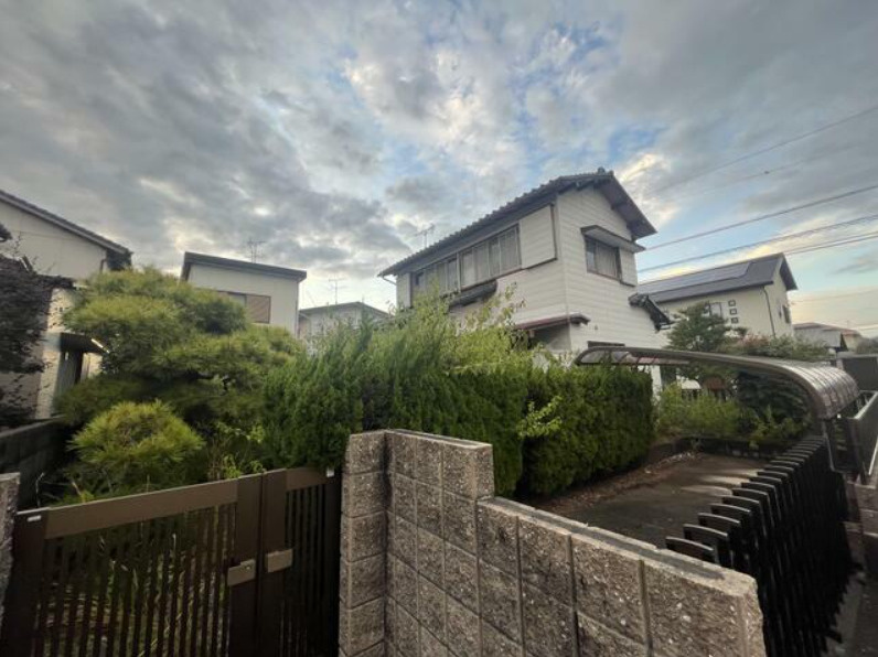 焼津市すみれ台１丁目6-10の外観