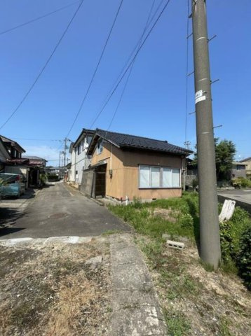 西蒲原郡弥彦村大字矢作4746-6  の外観