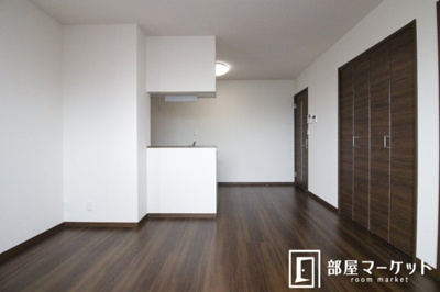 【居間・リビング】 | リーブル エレナ | 同型タイプ