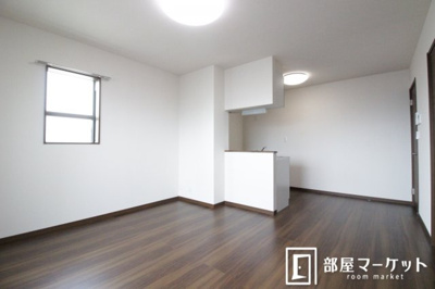 【居間・リビング】 | リーブル エレナ | 同型タイプ