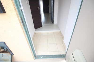 【玄関】 | ラムール高取