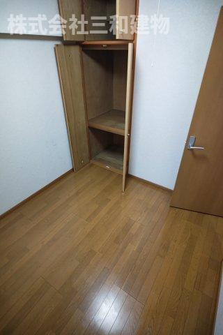 コートパークサイドの収納
