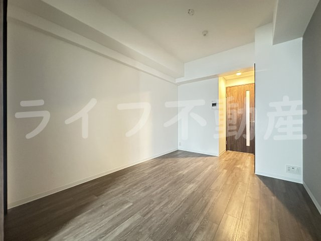 スプランディッド荒本駅前DUEの居間・リビング