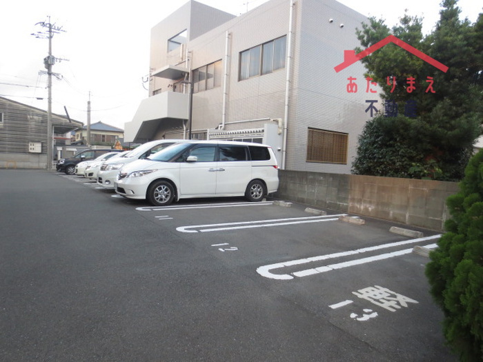 エルパティオＡの駐車場