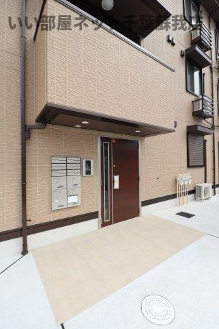 パストラルのエントランス|安心のオートロック付き