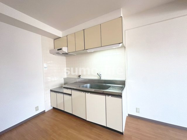 芦屋三木マンションのキッチン