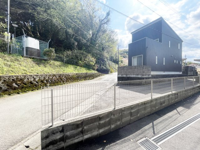 アゼリアブロムの展望