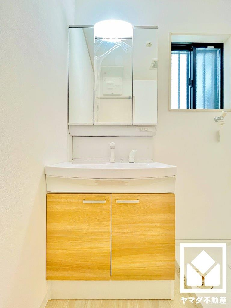 伏見区久我御旅町　31期　16号地の独立洗面台