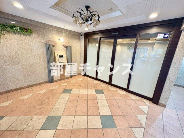 アルフィーレ新栄のエントランス