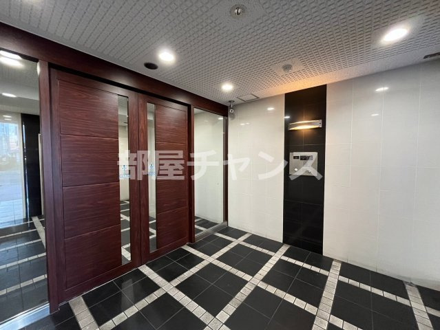 リヴシティ栄のエントランス|エントランスです